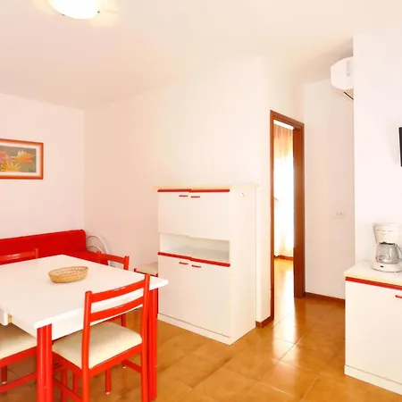 Friuli-3 By Interhome Lägenhet Bibione