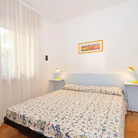 Friuli-3 By Interhome Lägenhet Bibione